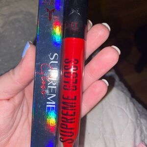 Jeffree Star supreme gloss